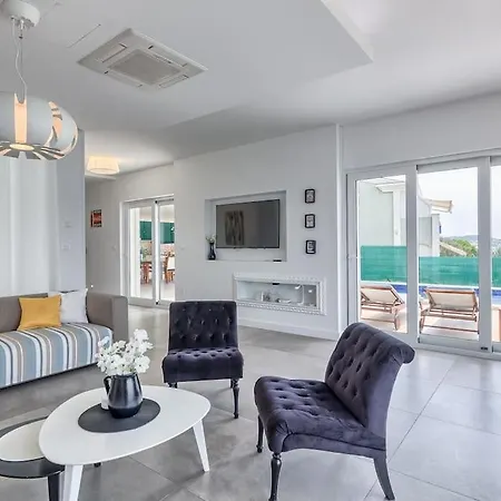 Villa La Perla Rogoznica (Sibenik-Knin)