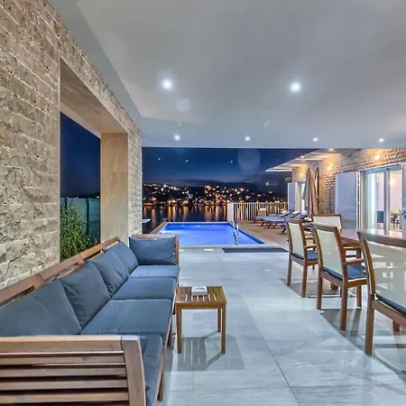 La Perla Villa Rogoznica (Sibenik-Knin)