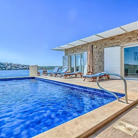 Villa La Perla *