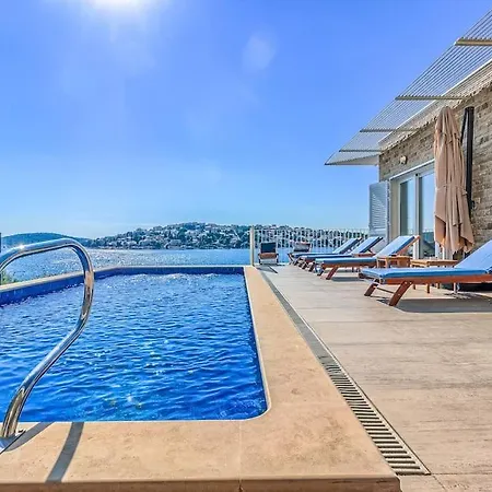 Villa La Perla *