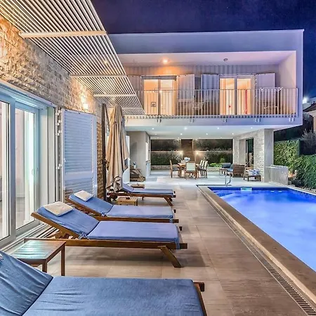 La Perla Villa Rogoznica (Sibenik-Knin)