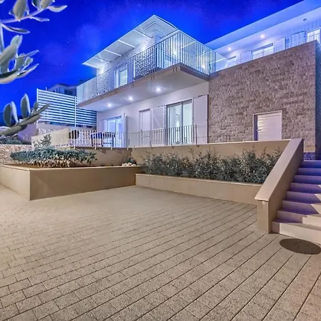 Villa La Perla Rogoznica (Sibenik-Knin)