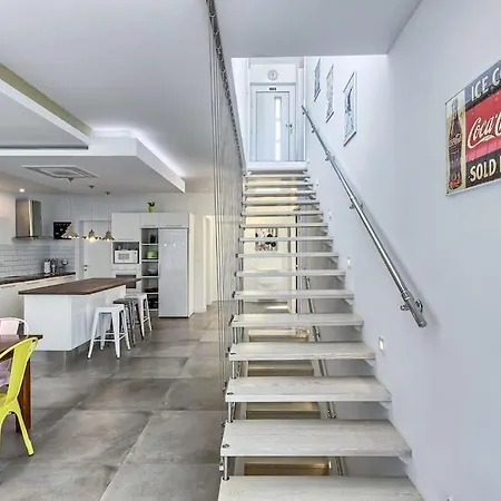 La Perla * Rogoznica (Sibenik-Knin)