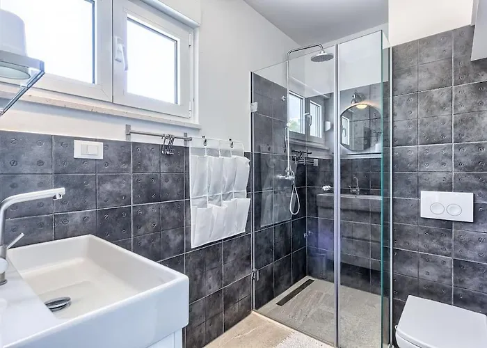 La Perla Villa Rogoznica (Sibenik-Knin)