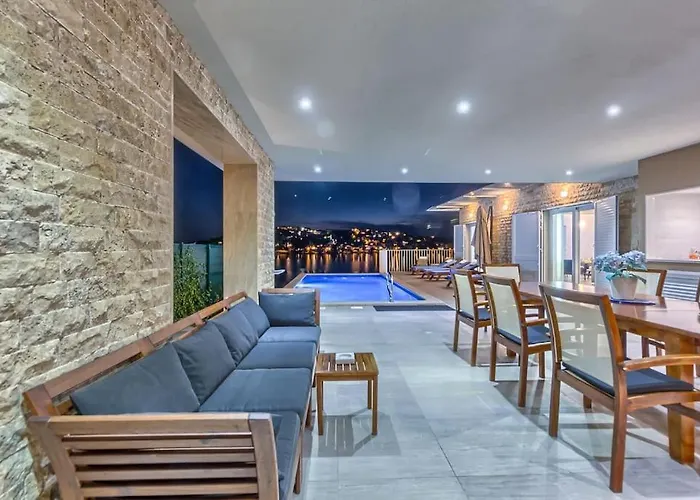 La Perla Villa Rogoznica (Sibenik-Knin)